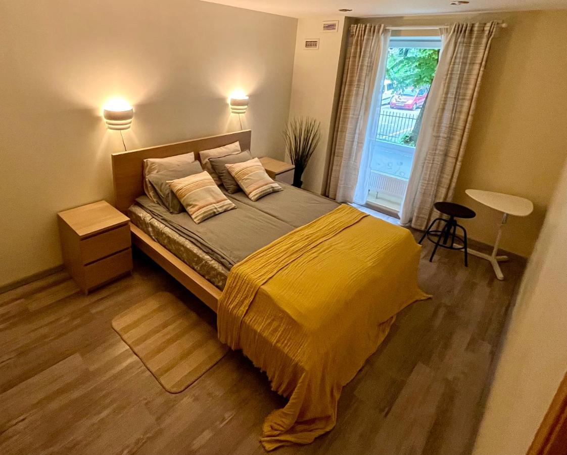 Cozy Vibes Like Home It Is Quiet Apartment With Three Bedrooms Riga Exteriér fotografie